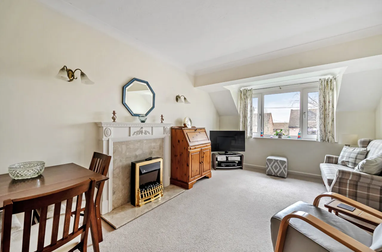 Terrace Road South, Binfield, RG42, photo 3