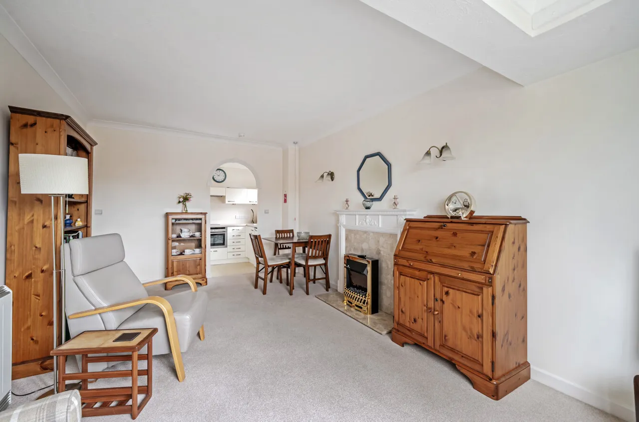 Terrace Road South, Binfield, RG42, photo 12