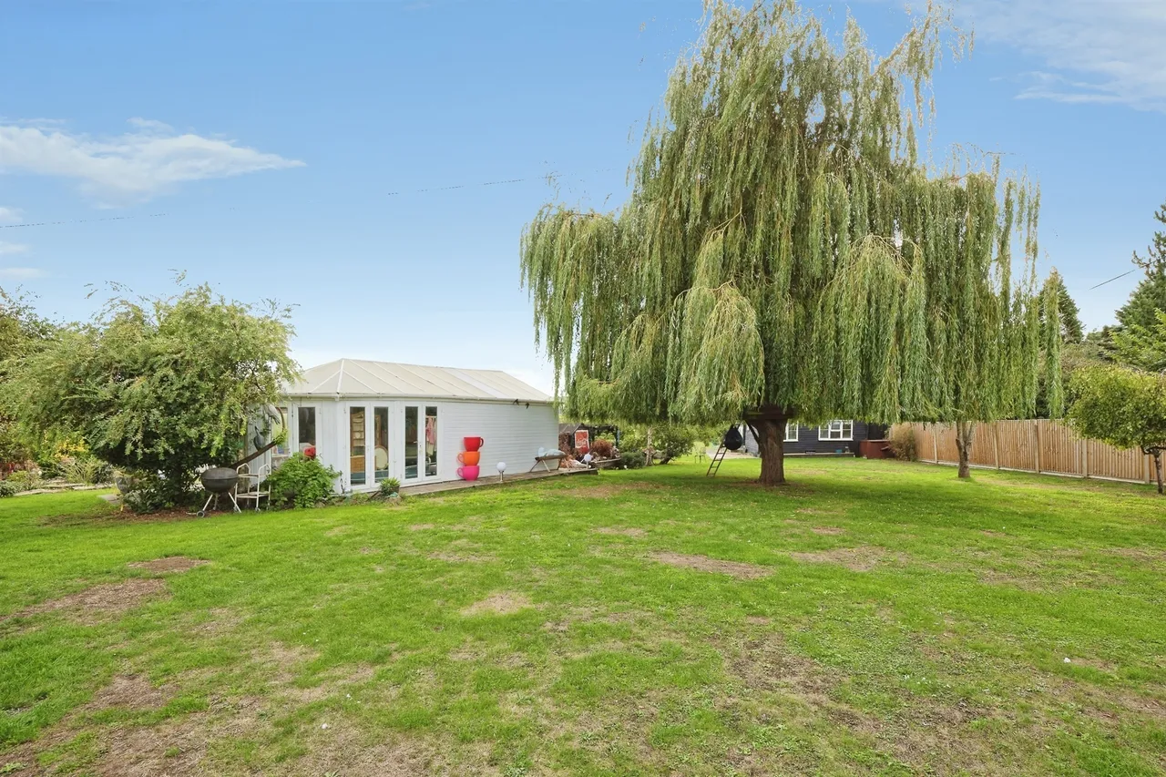 Highstreet Road, Hernhill, ME13, photo 28