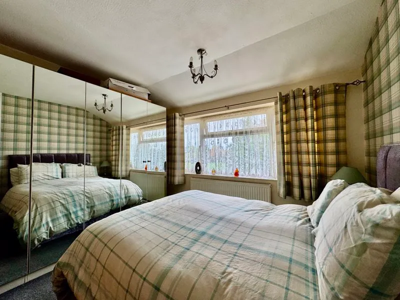 Holtspur Way, Beaconsfield HP9 1DY, photo 9