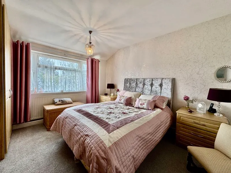 Holtspur Way, Beaconsfield HP9 1DY, photo 8