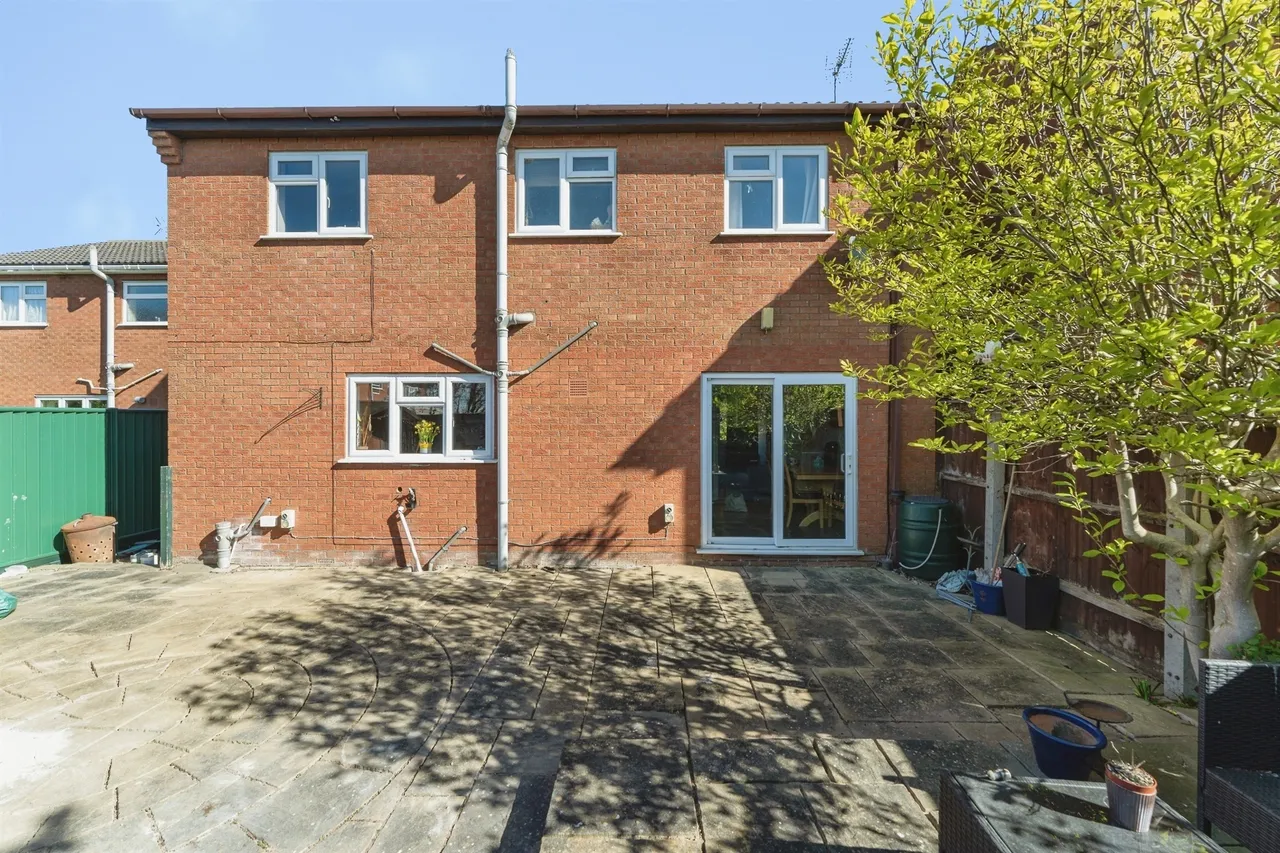 Fairfax Way, March, PE15, photo 6
