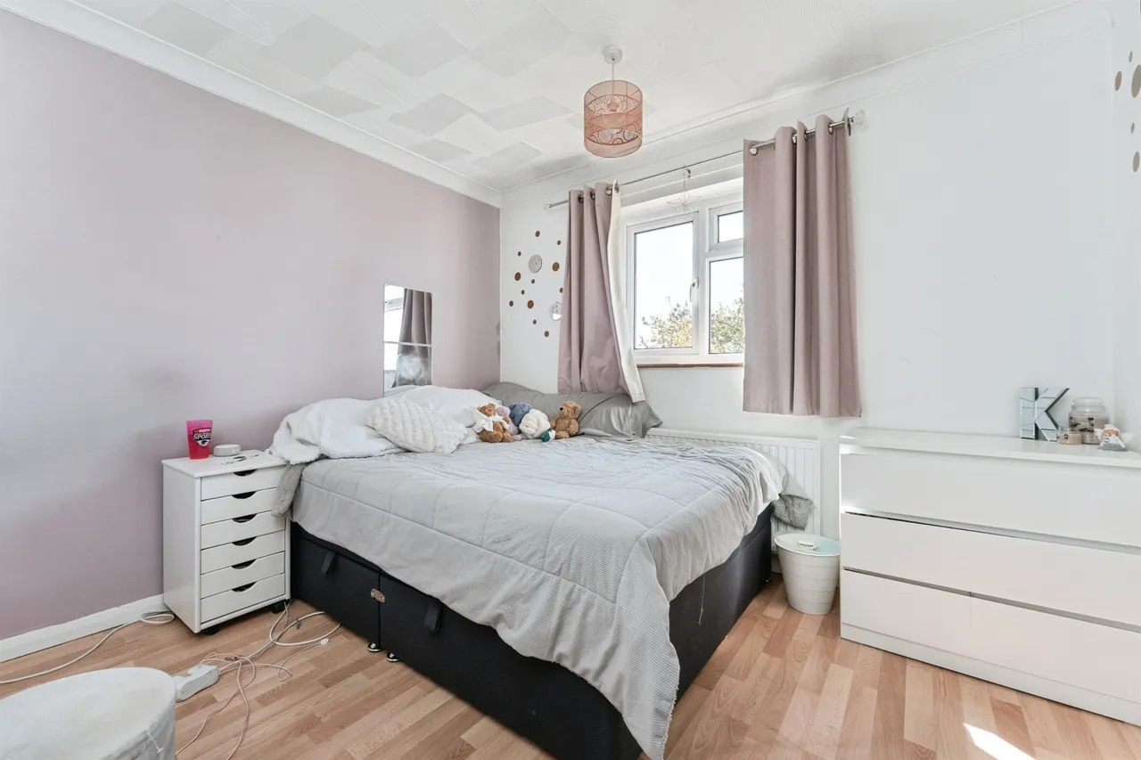 Fairfax Way, March, PE15, photo 11