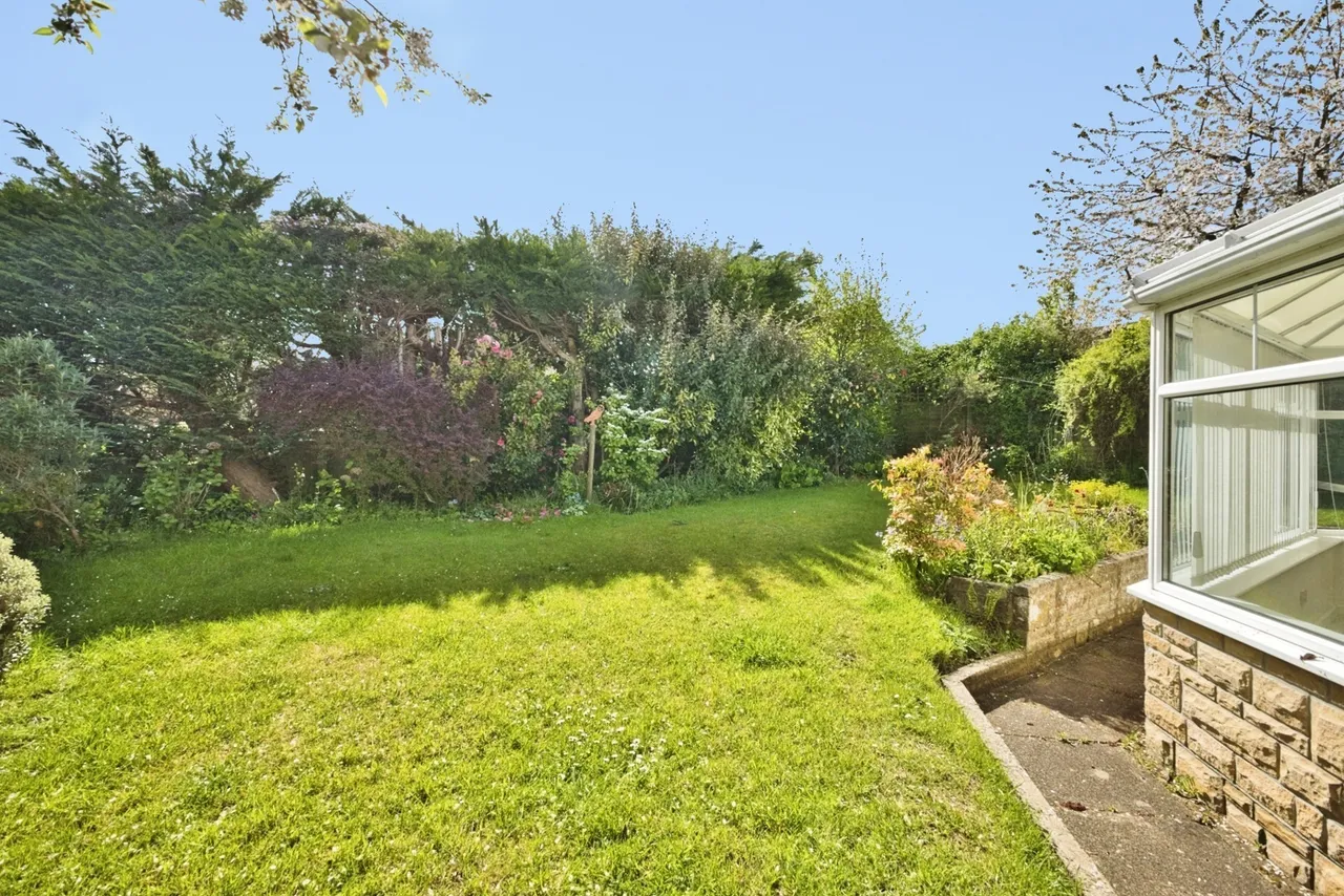 Burton, Yeovil, BA22, photo 28