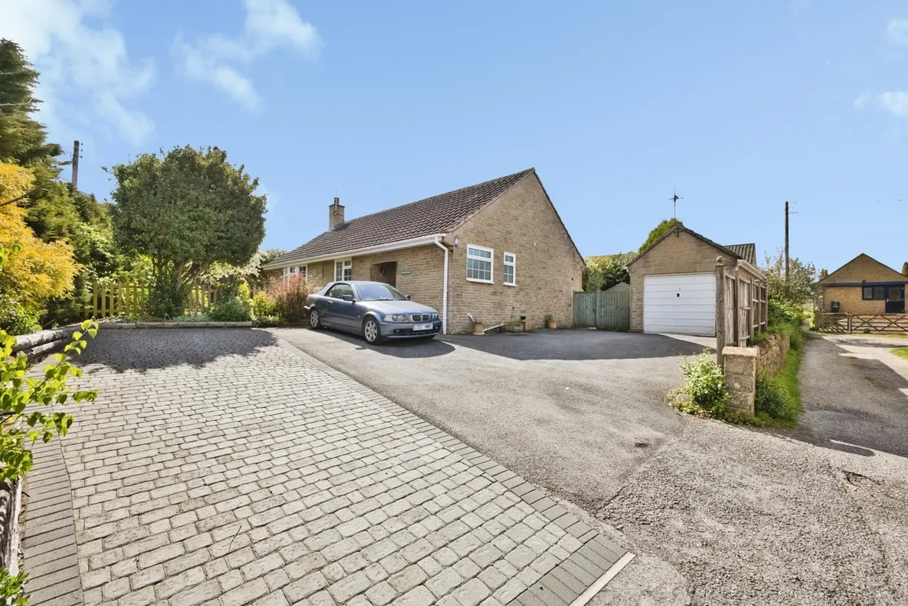 Burton, Yeovil, BA22, photo 32