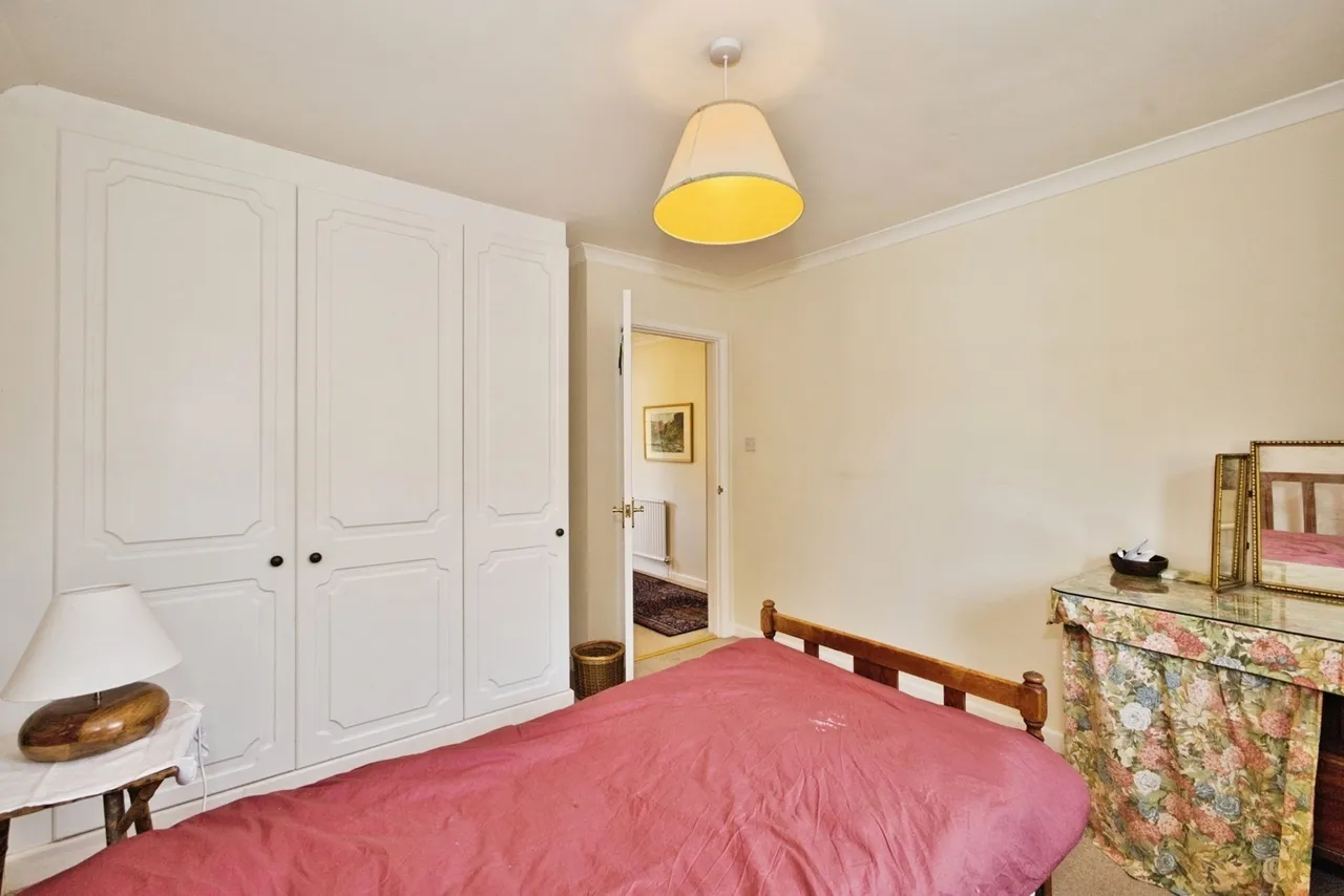 Burton, Yeovil, BA22, photo 35