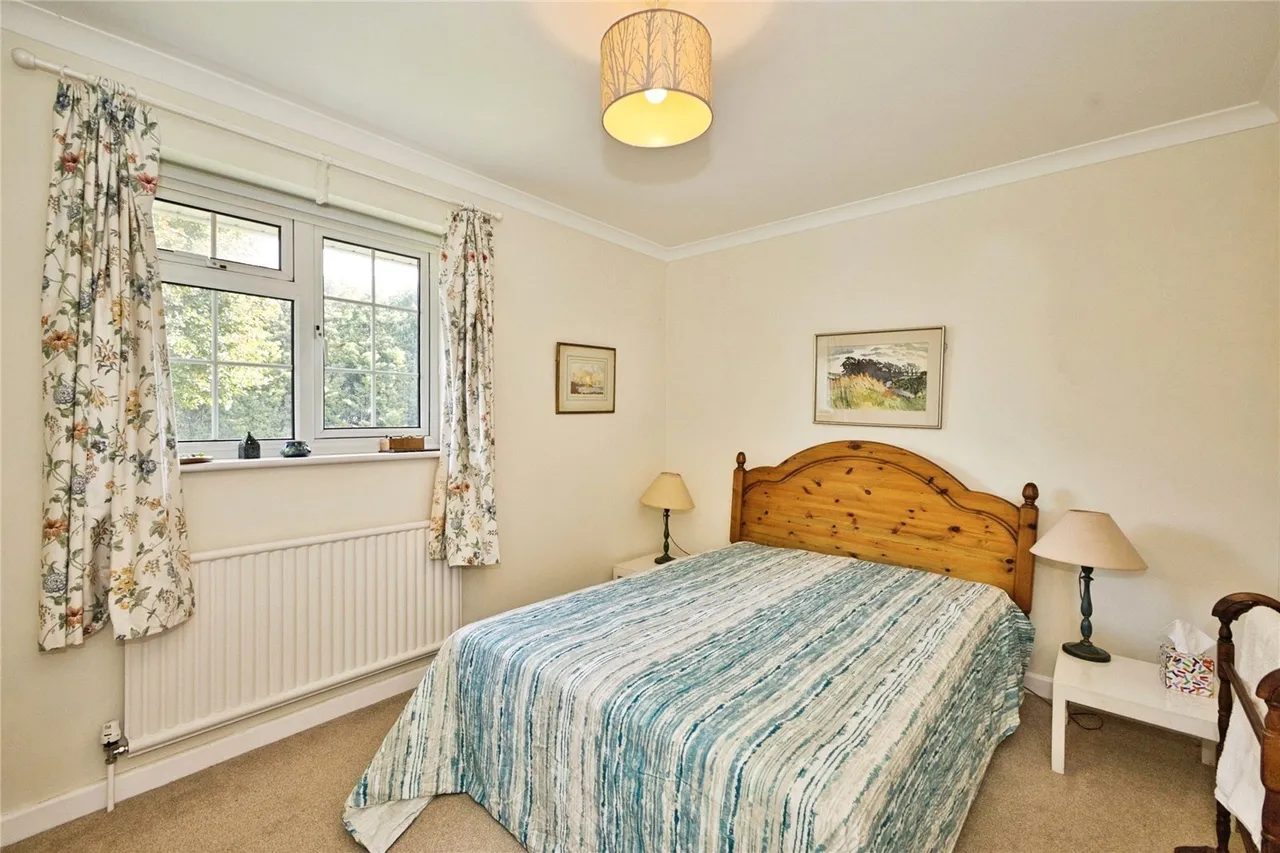 Burton, Yeovil, BA22, photo 5