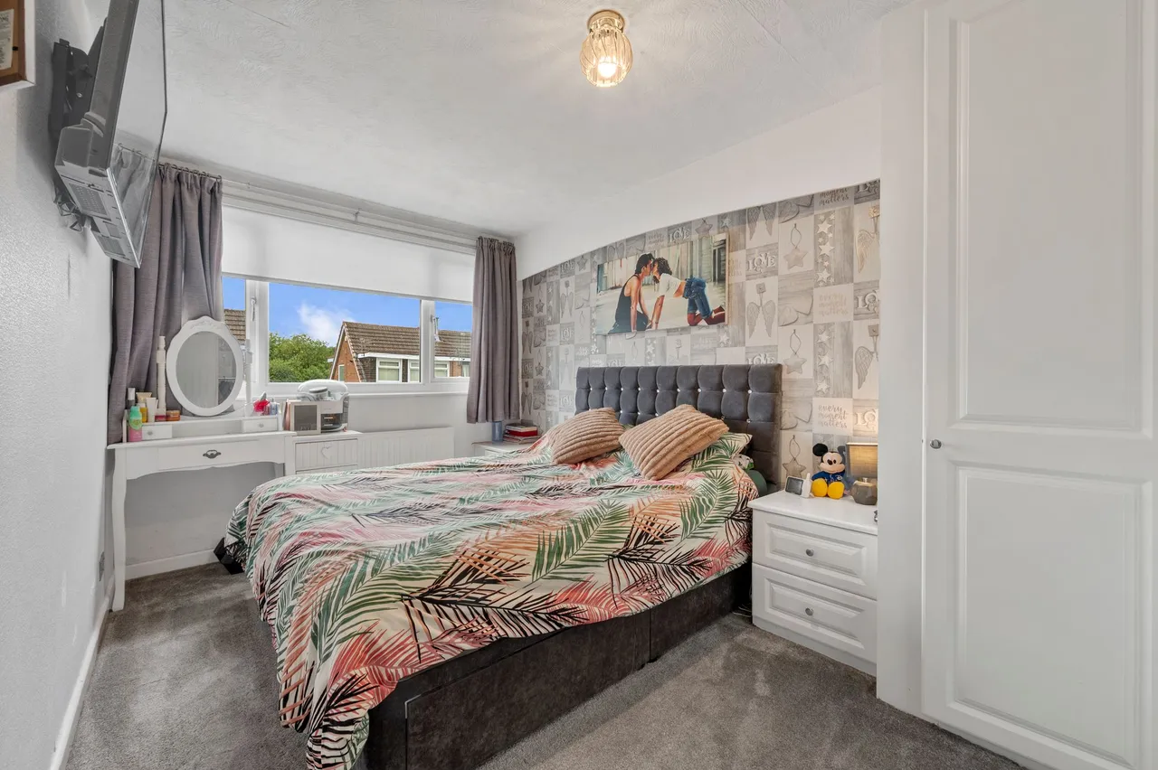 Chester Drive, Ashton-In-Makerfield, Wigan, Wigan, WN4 9JB, photo 4
