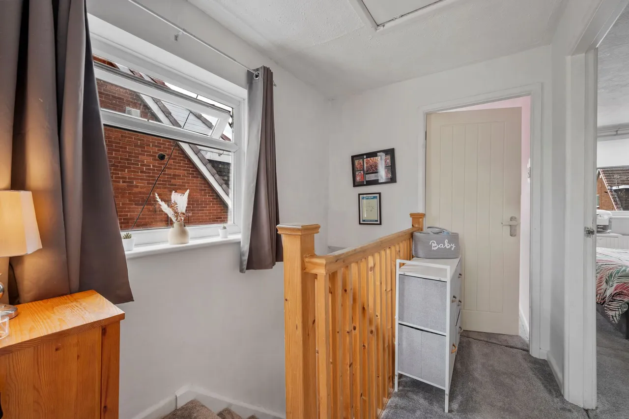 Chester Drive, Ashton-In-Makerfield, Wigan, Wigan, WN4 9JB, photo 11
