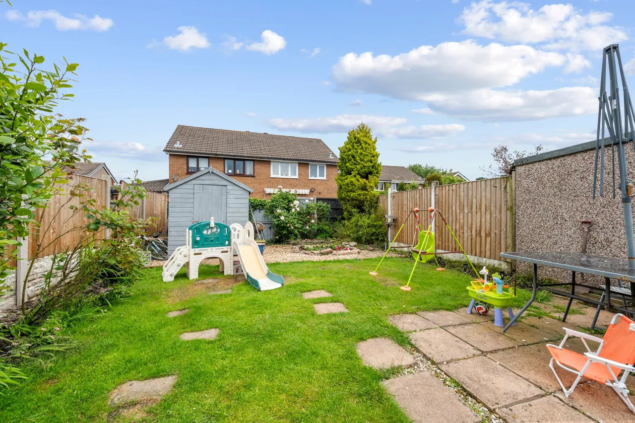 Chester Drive, Ashton-In-Makerfield, Wigan, Wigan, WN4 9JB, photo 22