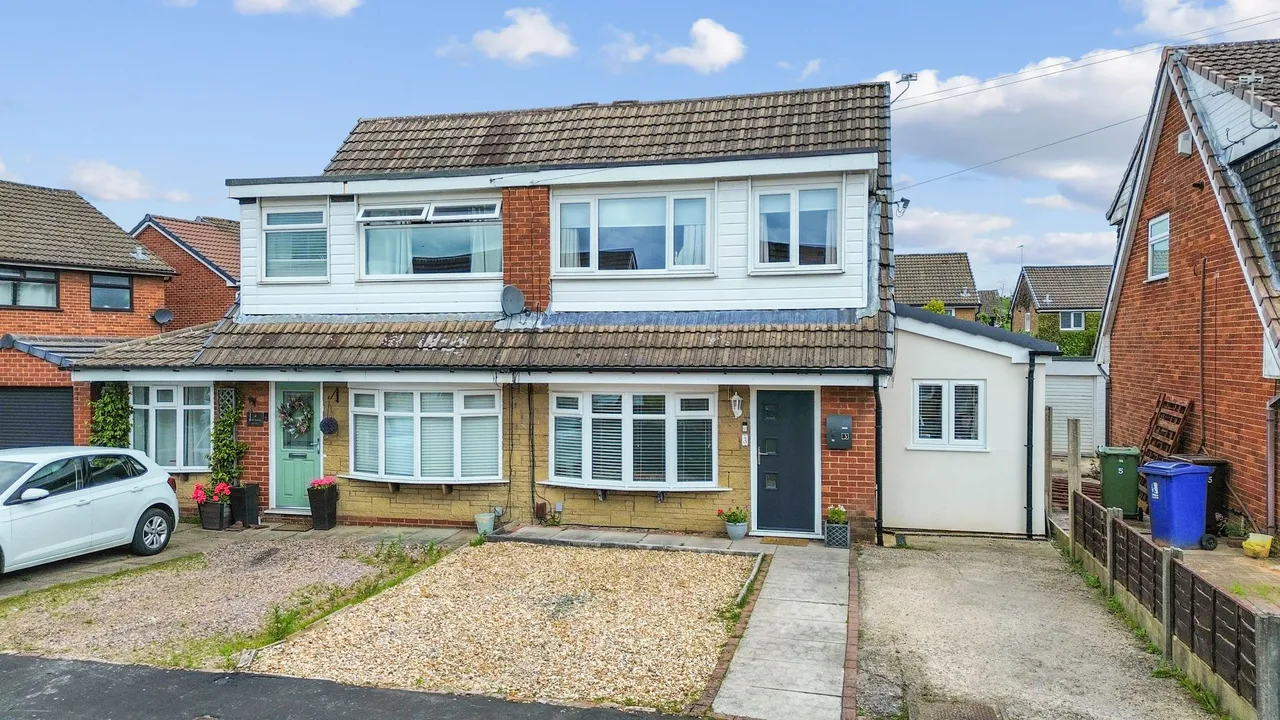 Chester Drive, Ashton-In-Makerfield, Wigan, Wigan, WN4 9JB, photo 5