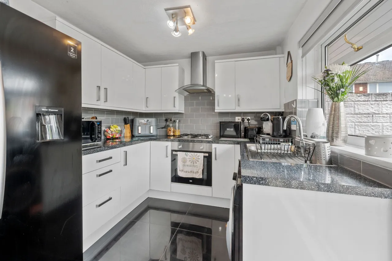 Chester Drive, Ashton-In-Makerfield, Wigan, Wigan, WN4 9JB, photo 3