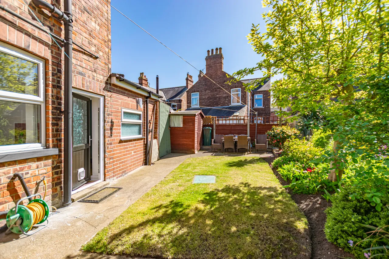3 bed house for sale, Armoury Road, Selby, YO8