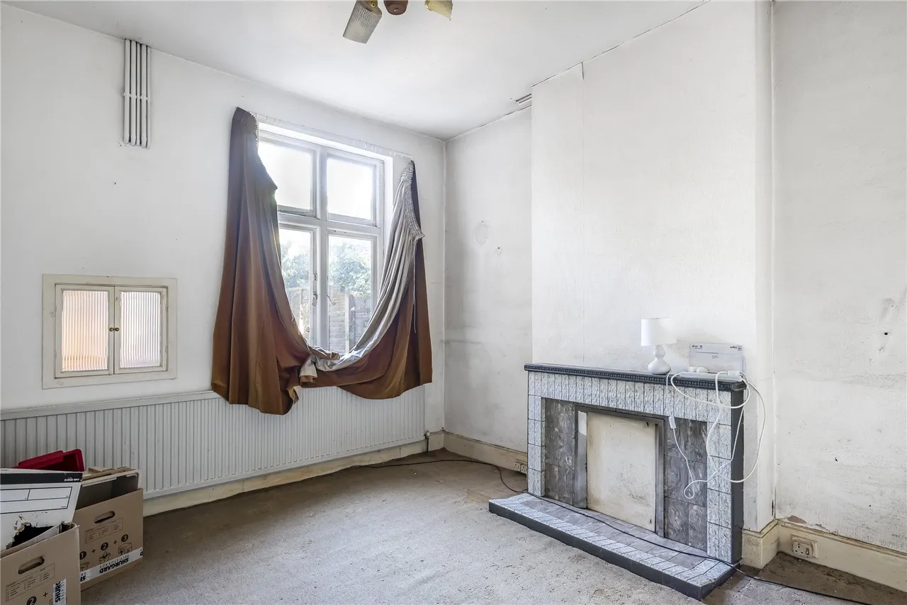 Victoria Road, Teddington, TW11 0BG, photo 7
