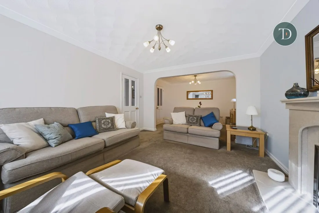 Parliament Way, Great Sutton, CH66, photo 9