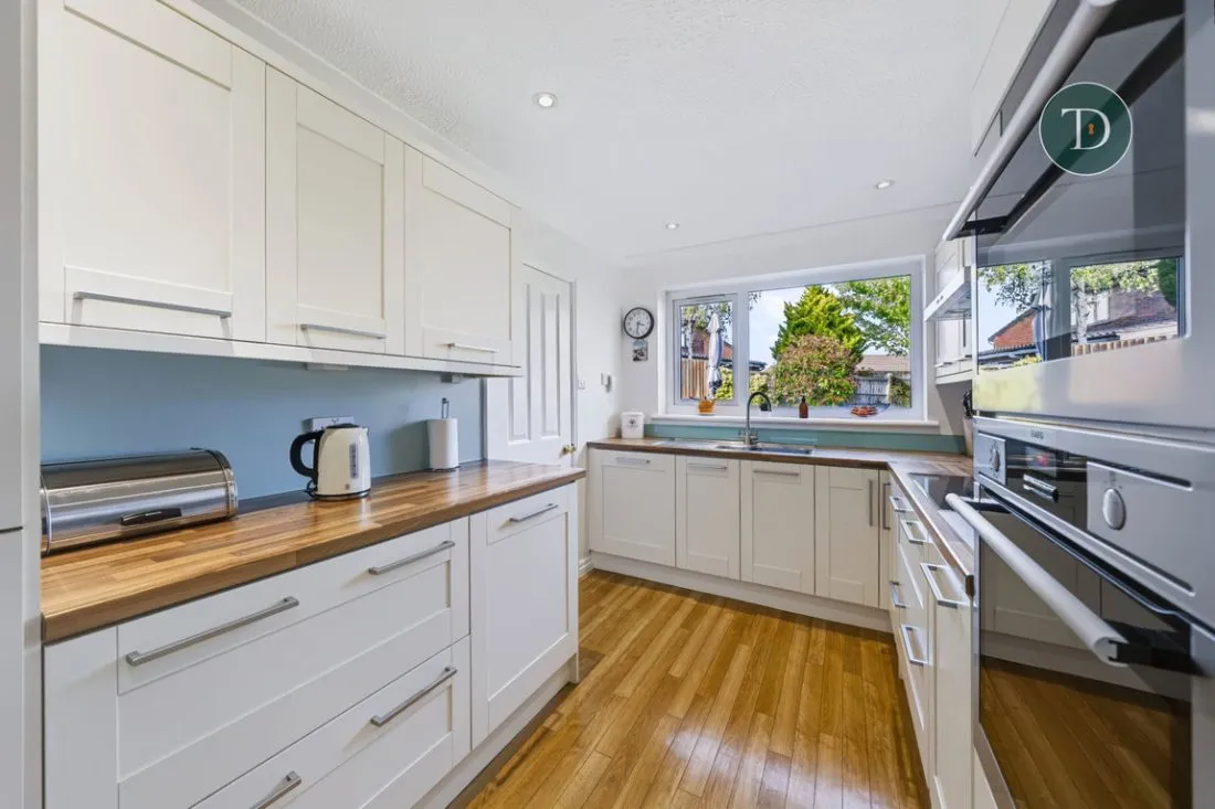 Parliament Way, Great Sutton, CH66, photo 3