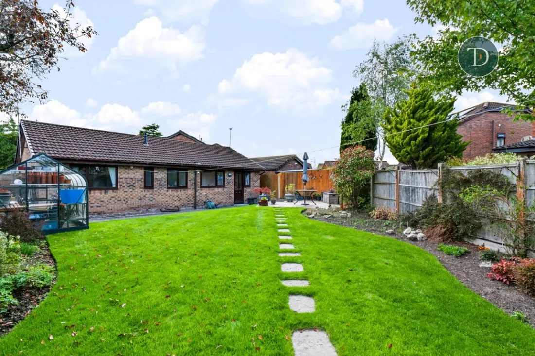 Parliament Way, Great Sutton, CH66, photo 4