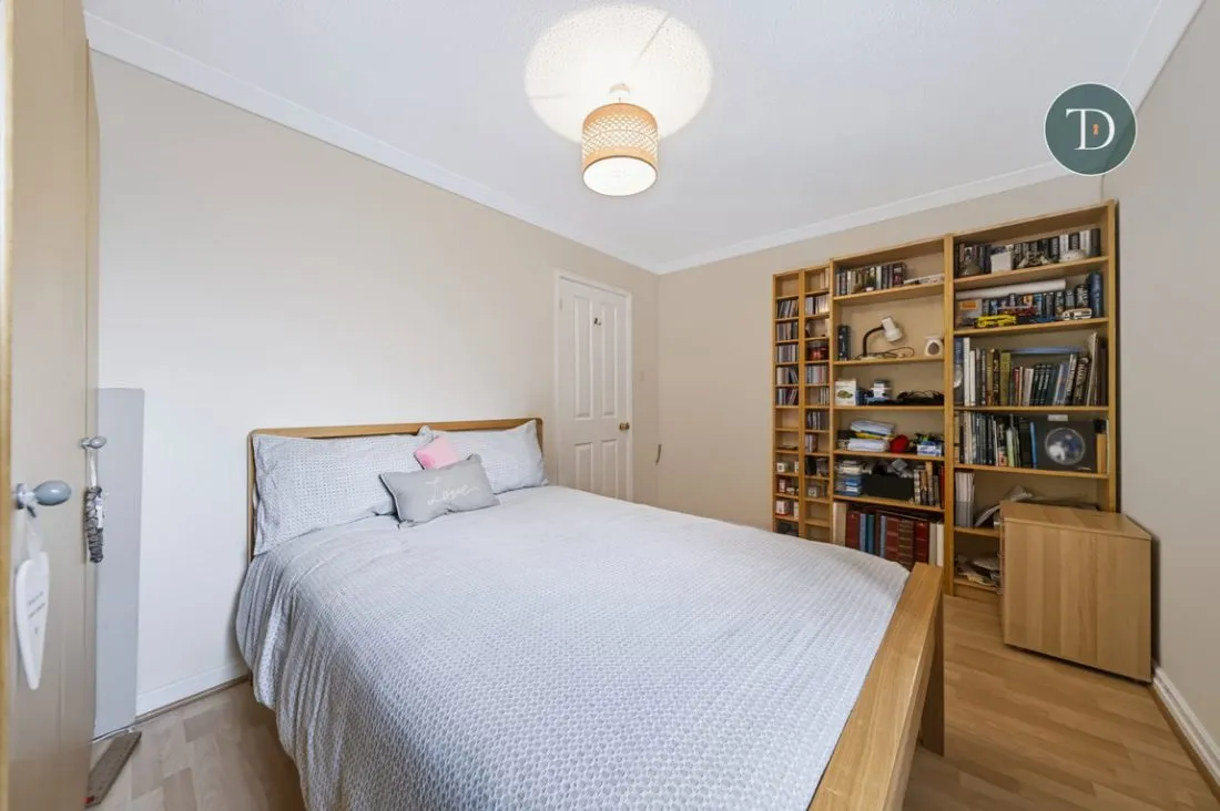Parliament Way, Great Sutton, CH66, photo 22