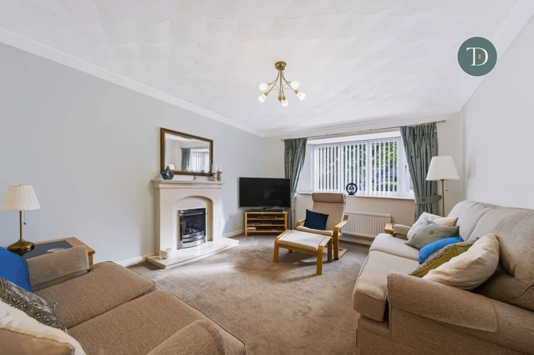 Parliament Way, Great Sutton, CH66, photo 7
