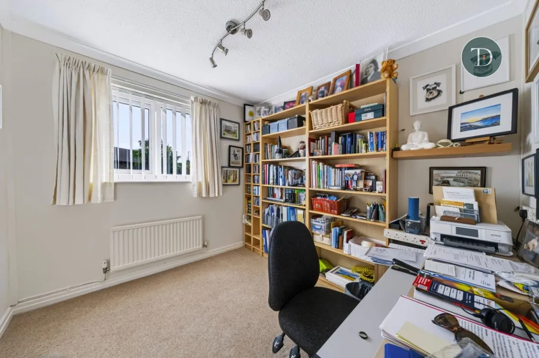 Parliament Way, Great Sutton, CH66, photo 23