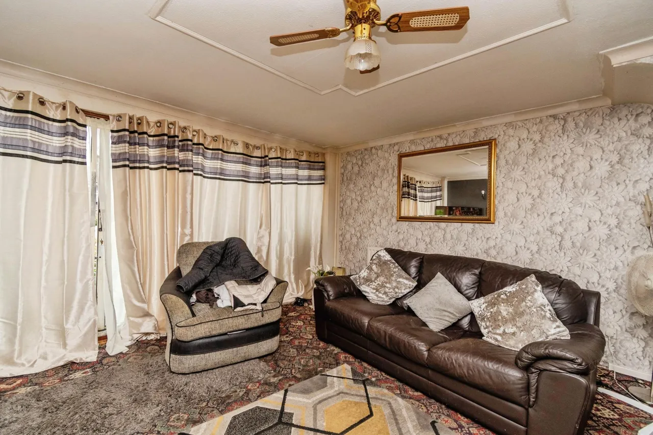 Orchard Close, Willenhall, WV13, photo 9