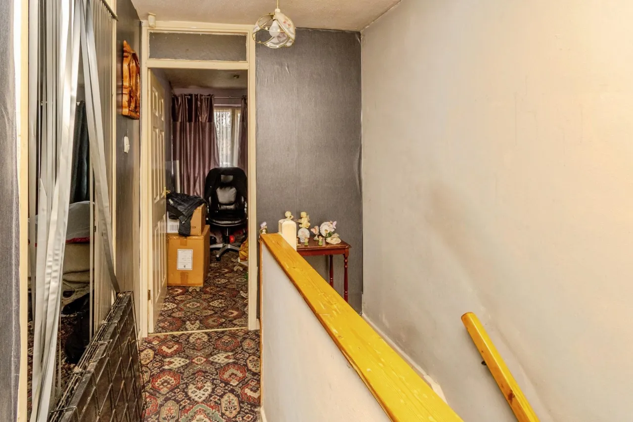 Orchard Close, Willenhall, WV13, photo 8