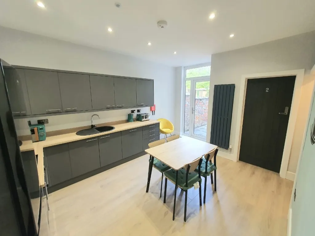 Elaine Street, Warrington, WA1, photo 4