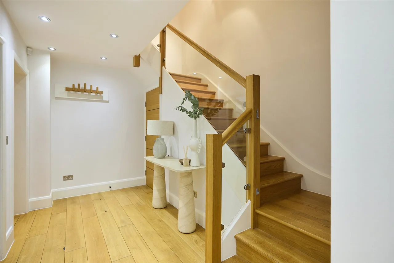 Queensmead, St. Johns Wood Park, NW8, photo 12