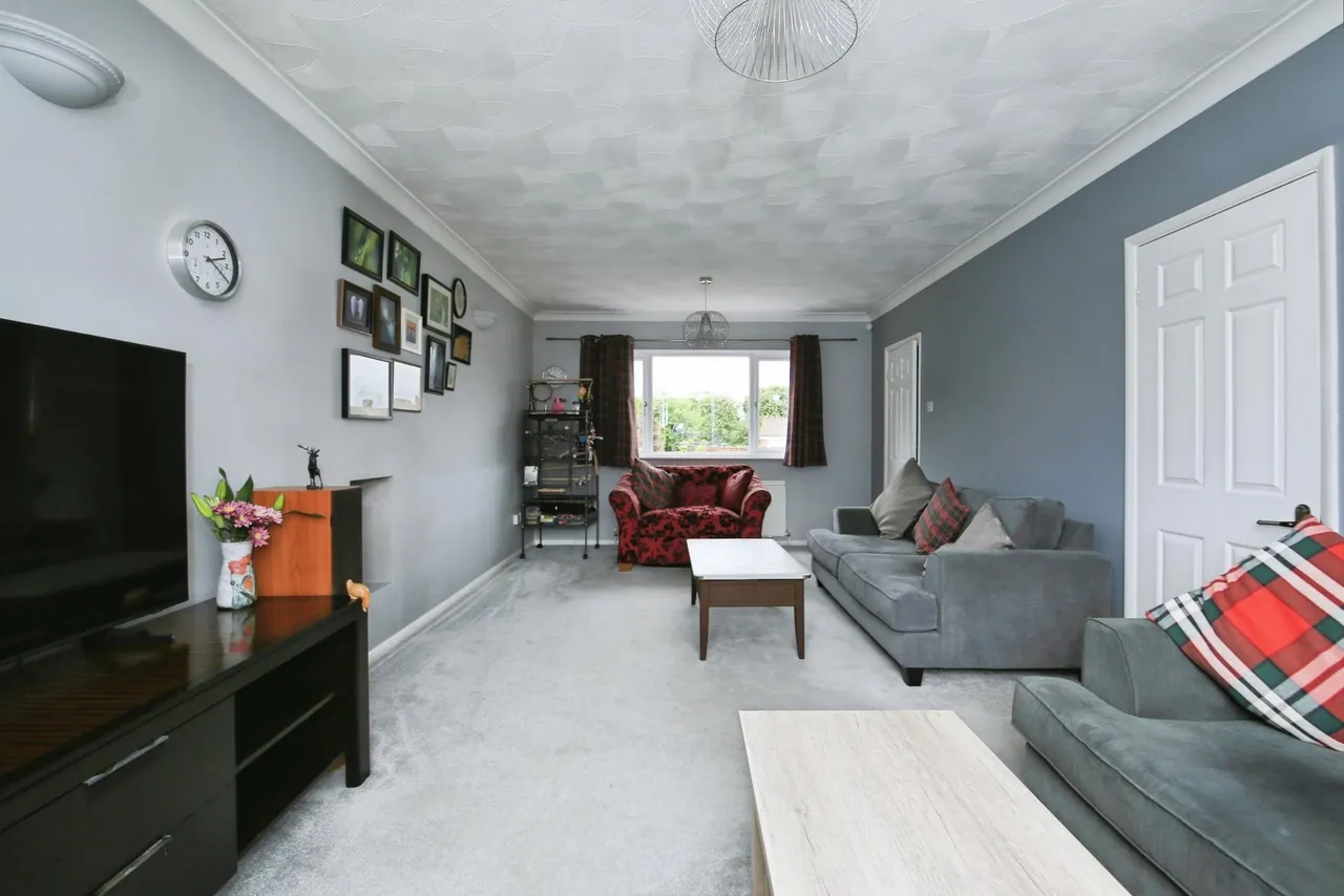 Danes Close, Peterborough, PE1, photo 7