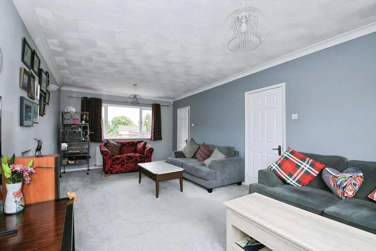 Danes Close, Peterborough, PE1, photo 8