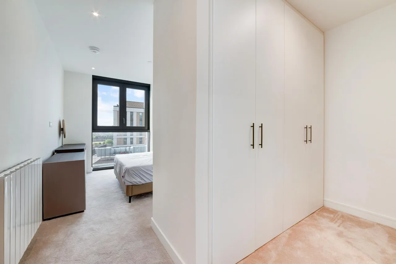 Menara Point, Twelve Trees Park, E16, photo 6