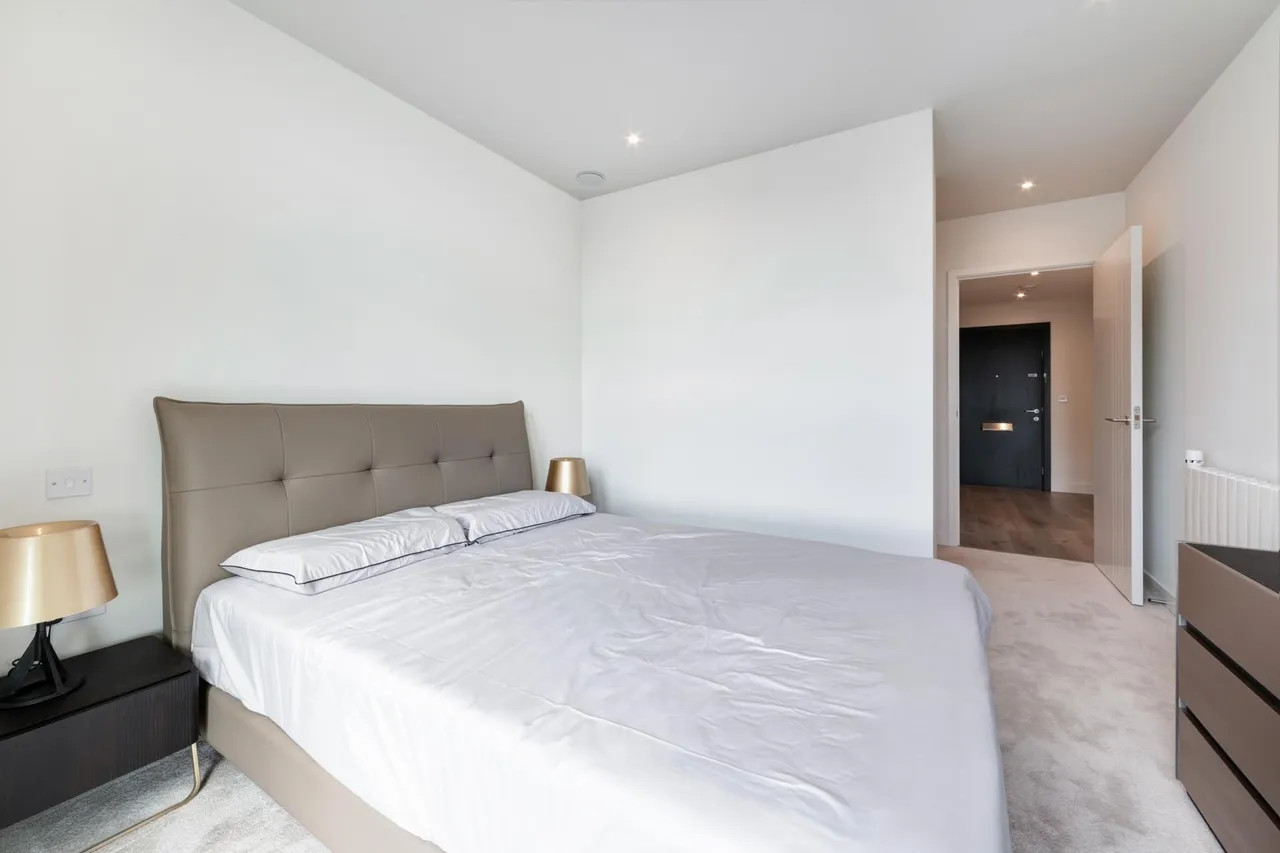 Menara Point, Twelve Trees Park, E16, photo 10