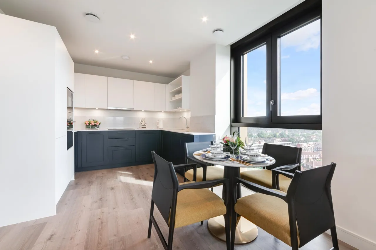 Menara Point, Twelve Trees Park, E16, photo 4