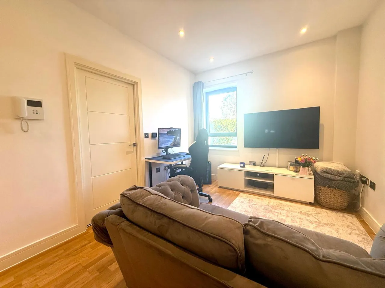 Maybury Close, Frimley, Camberley, Surrey, GU16 7AX, photo 7
