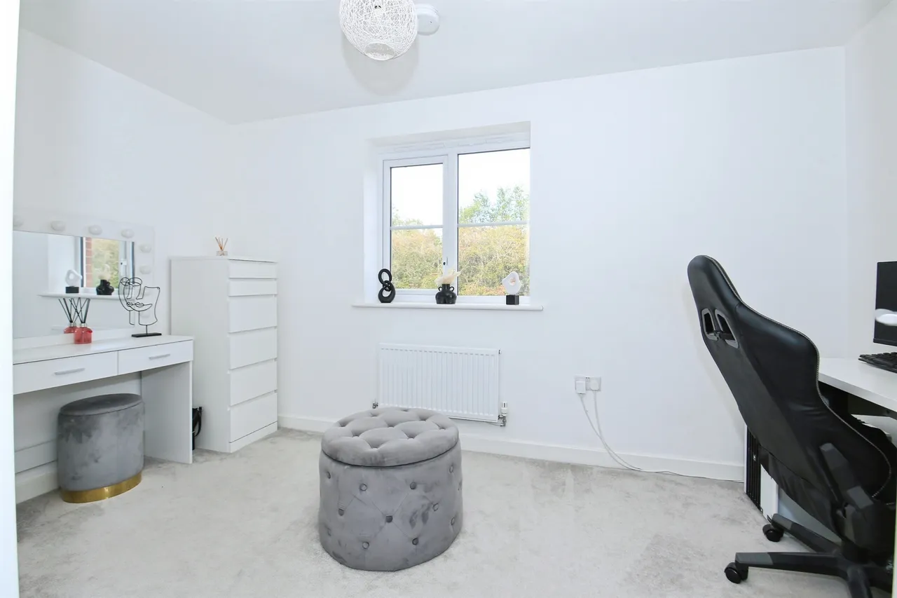 Wilton Avenue, Hampton Gardens, Peterborough, photo 9