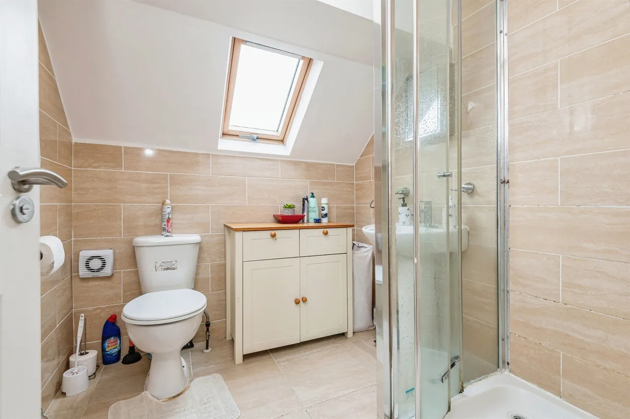 Bierley Lane, Bradford, BD4, photo 11