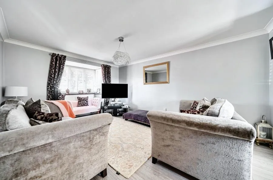 Knossington Close, Lower Earley, RG6, photo 2