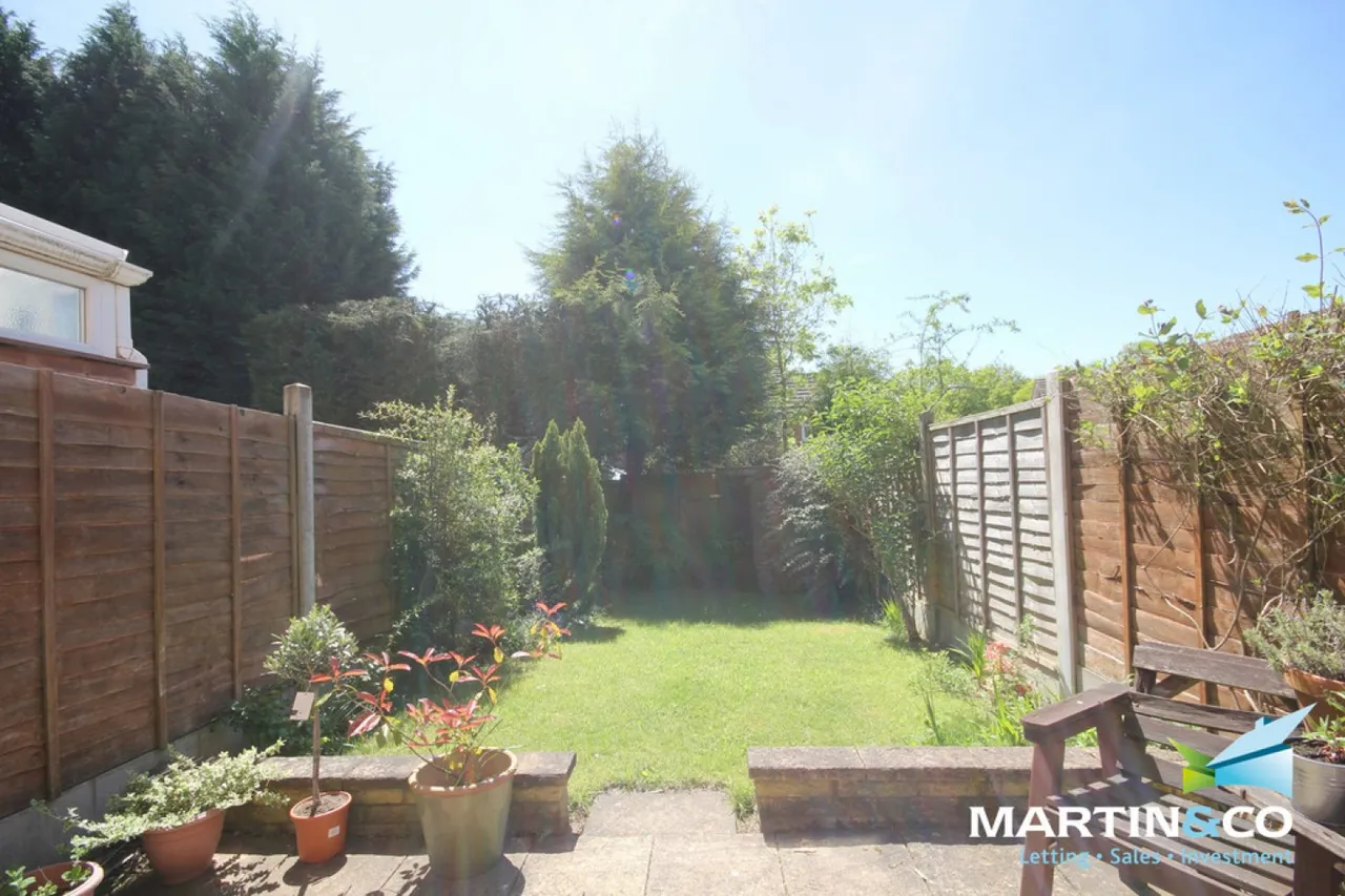Woodridge Avenue, Quinton, B32, photo 8