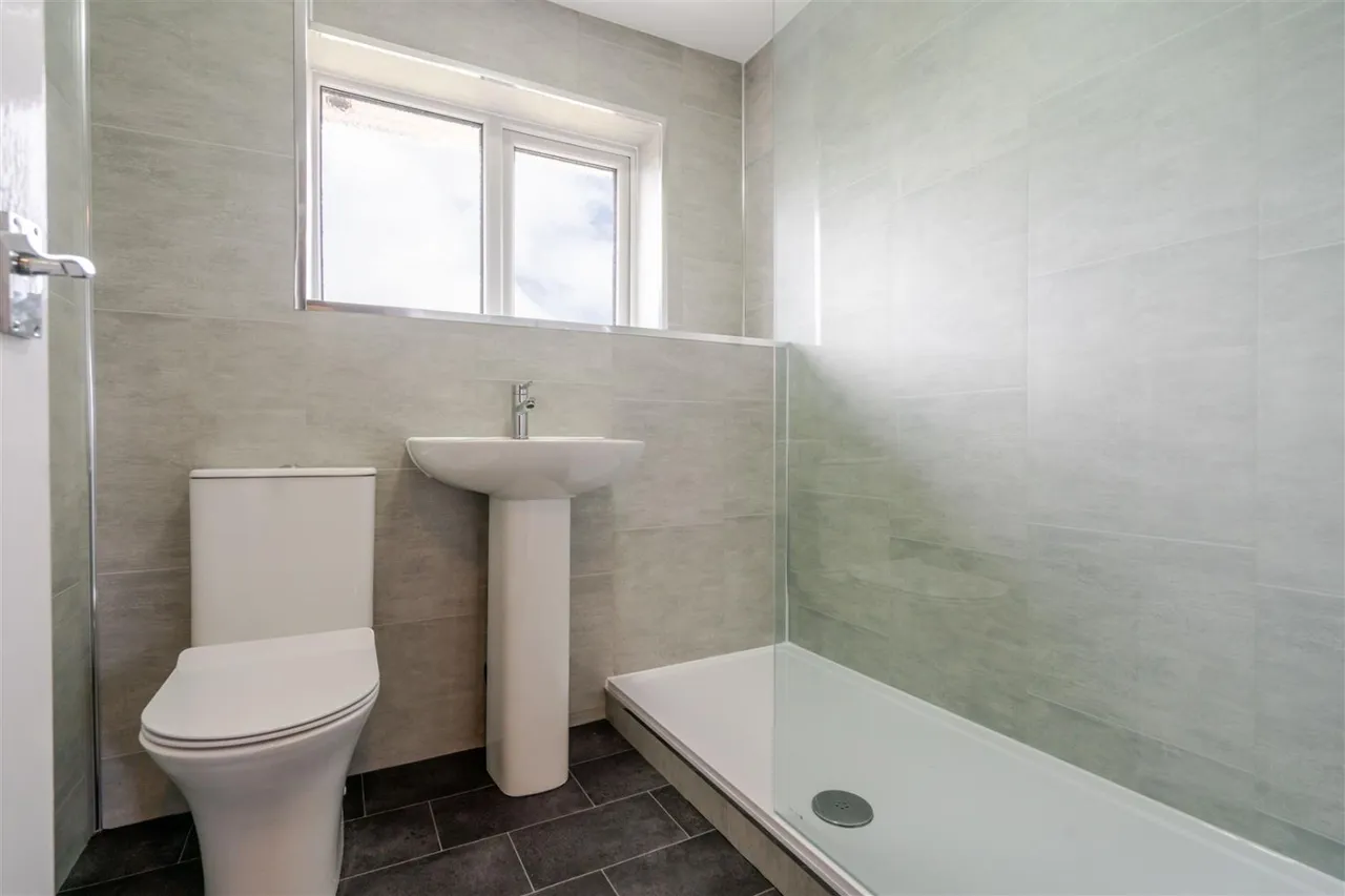 Adwell Close, Lowton, WA3, photo 10