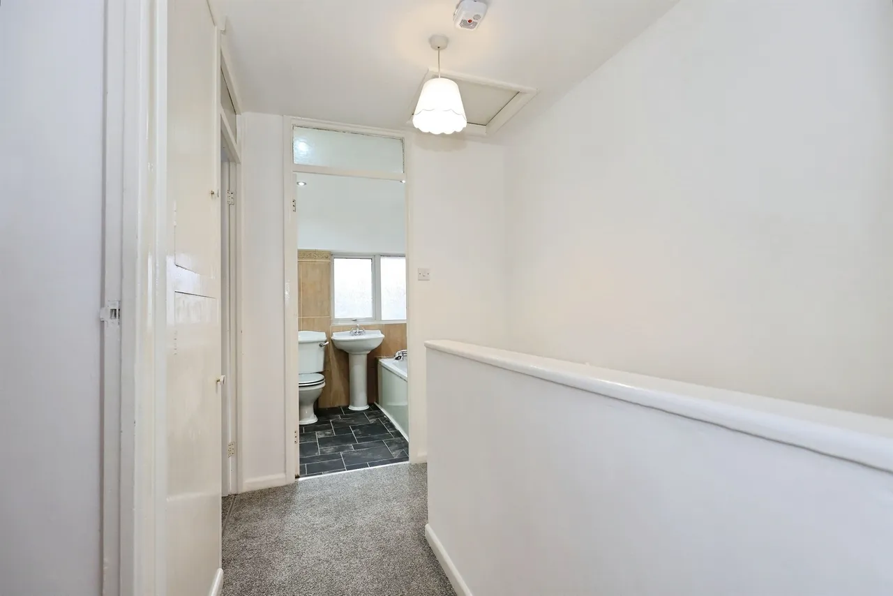 Winds Point, Hagley, DY9, photo 12