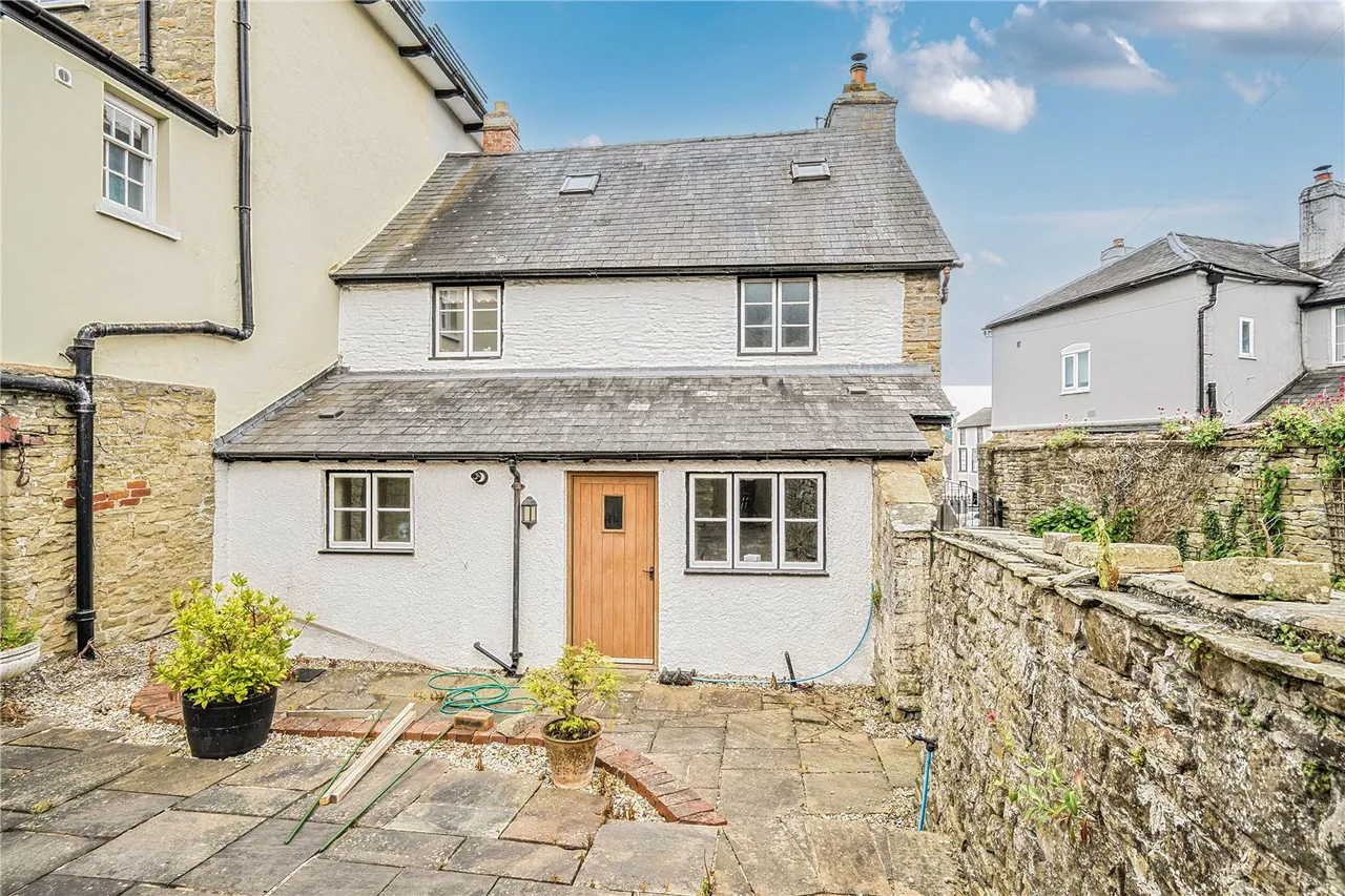 The Square, Kington, Herefordshire,, HR5 3BA, photo 2