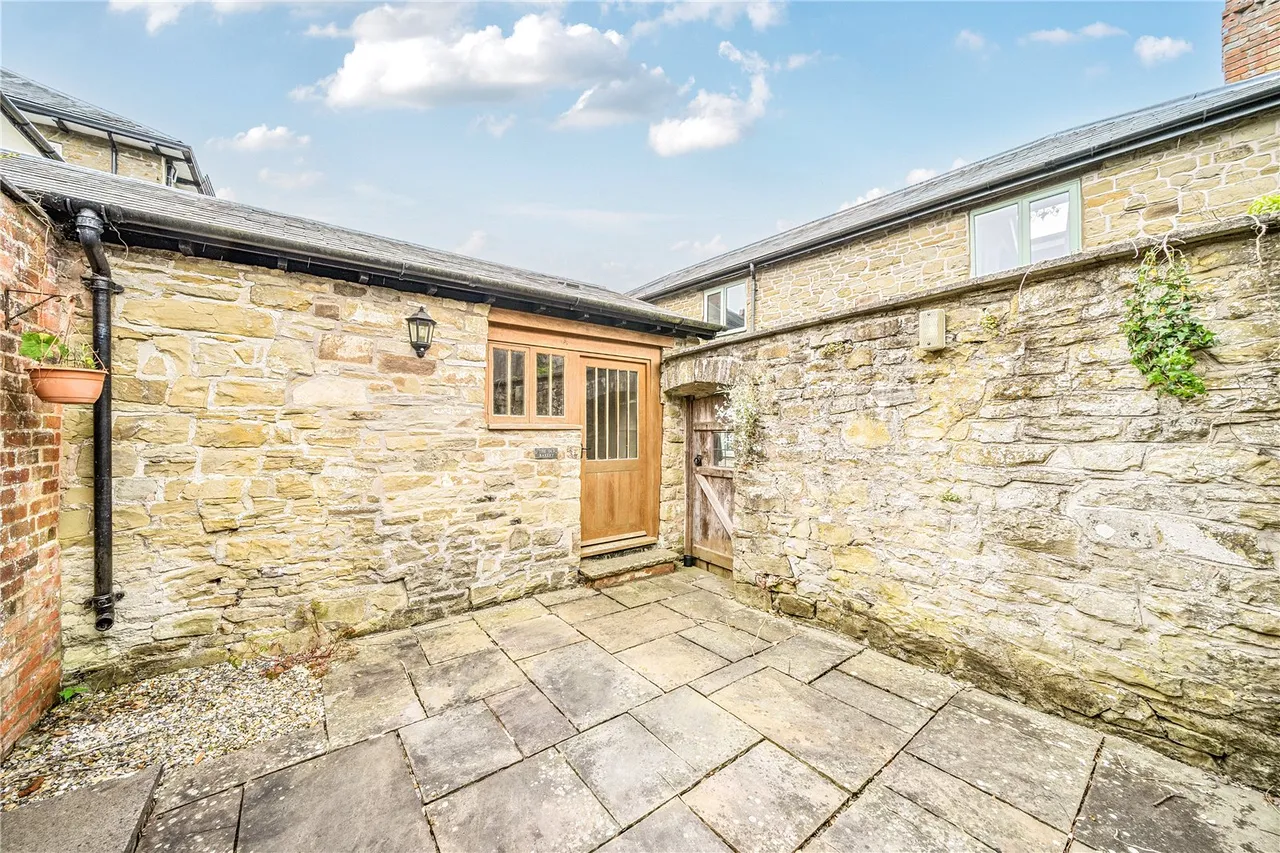 The Square, Kington, Herefordshire,, HR5 3BA, photo 16