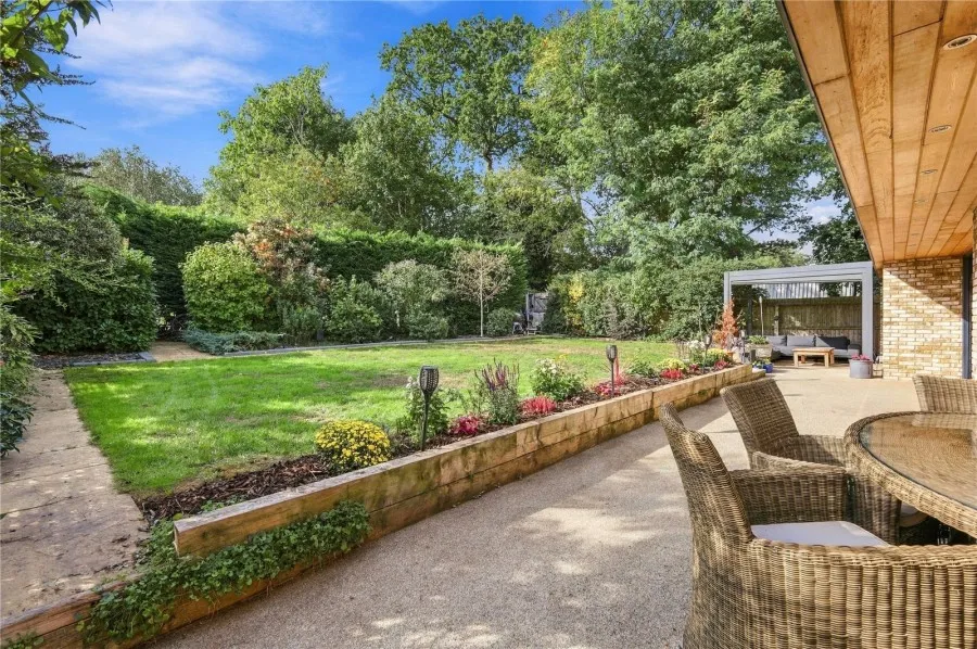 House Under Offer with 5 bedrooms in Bishop's Stortford, CM23, photo 16