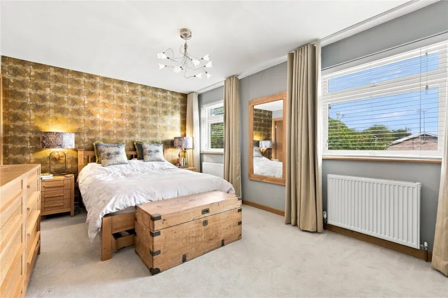 House Under Offer with 5 bedrooms in Bishop's Stortford, CM23, photo 11