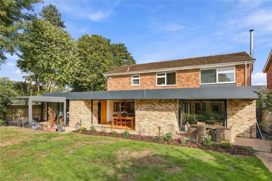 House Under Offer with 5 bedrooms in Bishop's Stortford, CM23, photo 21