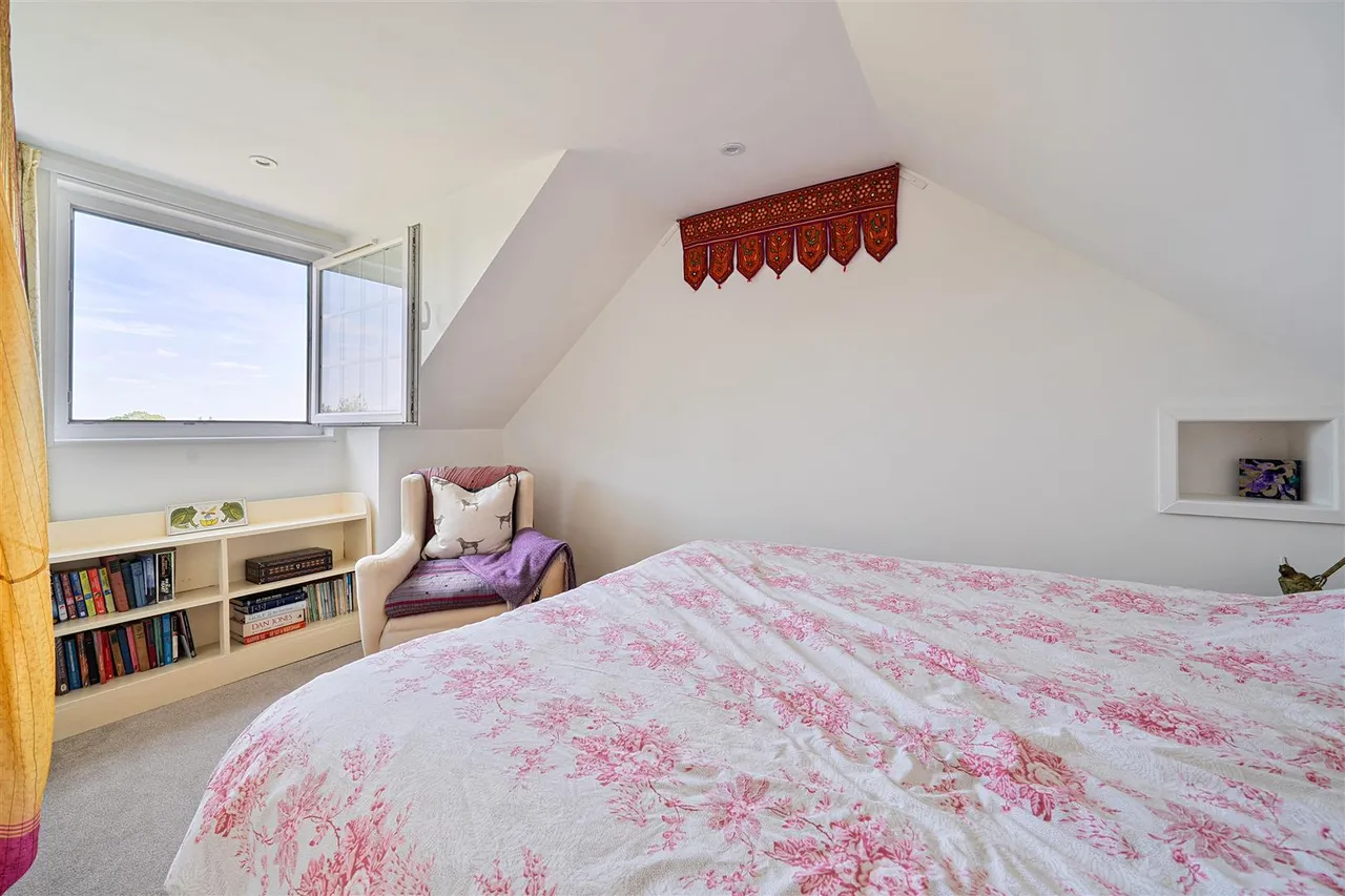 Bremhill, Calne, SN11, photo 6