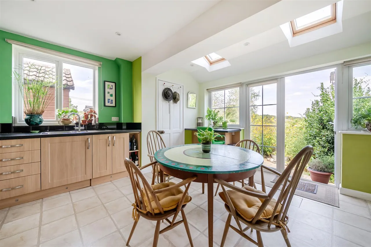 Bremhill, Calne, SN11, photo 11