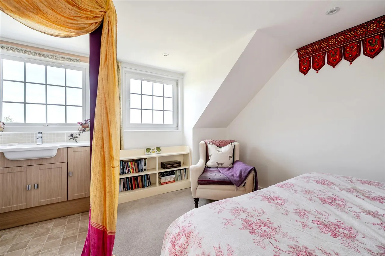 Bremhill, Calne, SN11, photo 17