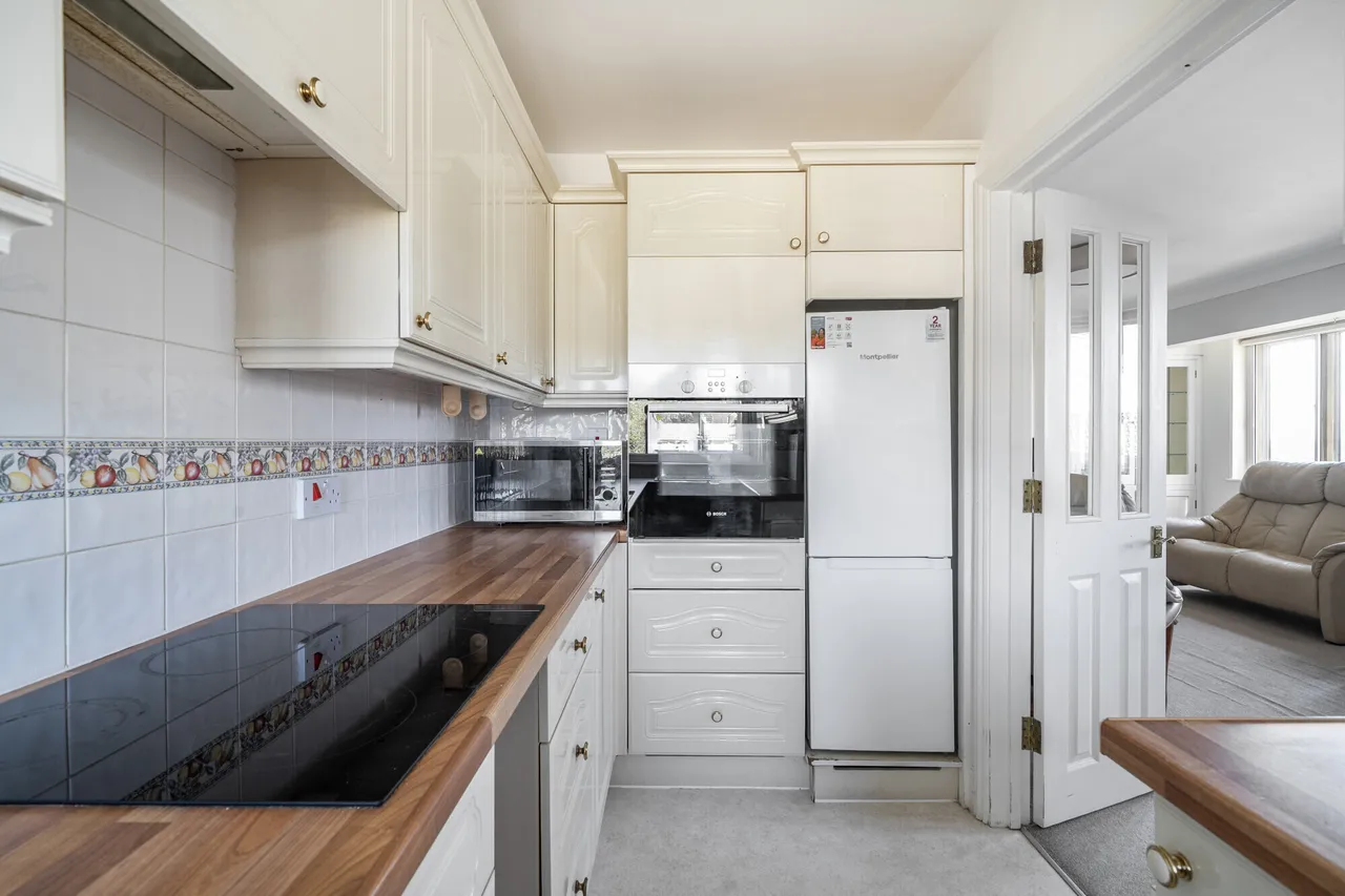 Hyett Close, Painswick, Stroud, GL6, photo 5