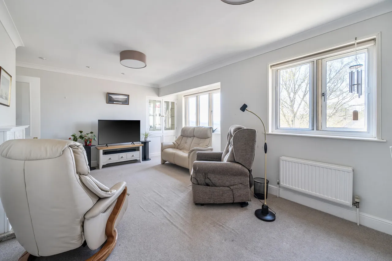 Hyett Close, Painswick, Stroud, GL6, photo 3